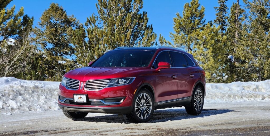 2016 Lincoln MKX AWD rental, front view, Summit Rental Car Breckenridge