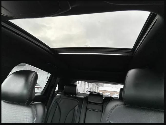 Red Lincoln MKX AWD rental in Breckenridge, Colorado